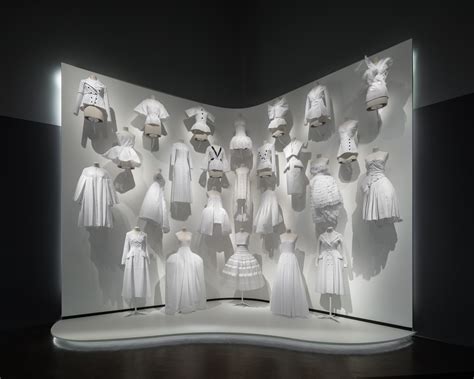 “Dior: From Paris to the World” at the Denver Art Museum